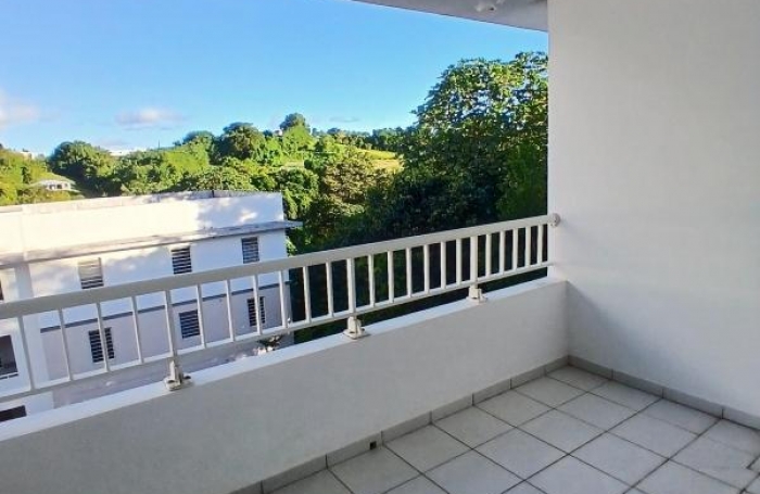 Location Appartement 75.41m&sup2; 4 pi&#232;ces Le Lamentin