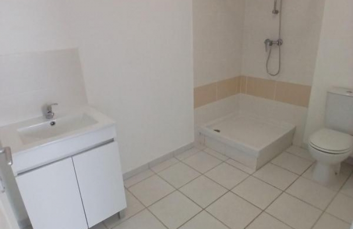 Location Appartement 75.41m&sup2; 4 pi&#232;ces Le Lamentin