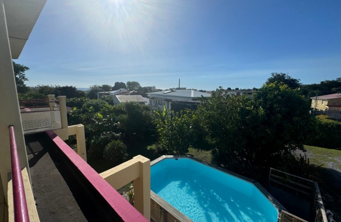 Location Maison 190m&sup2; 5 pi&#232;ces Fort de france