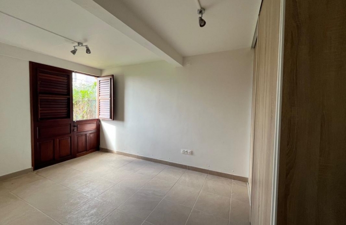 Location Maison 98.31m&sup2; 4 pi&#232;ces Fort de france