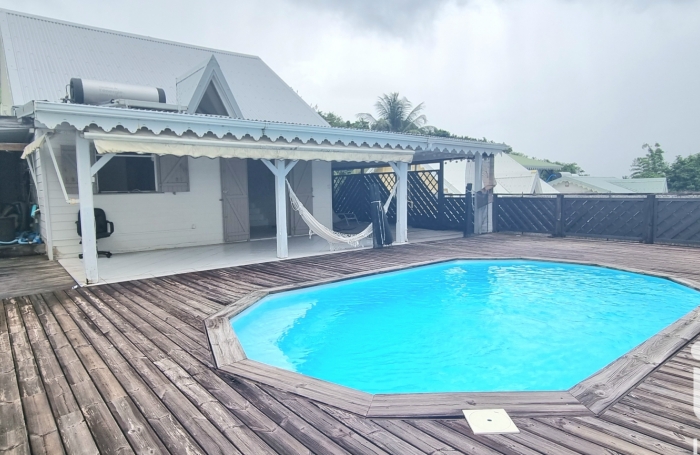 Vente Maison 94m&sup2; 5 pi&#232;ces Rivière Salée