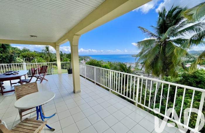 Vente Maison 97m&sup2; 5 pi&#232;ces La Trinité