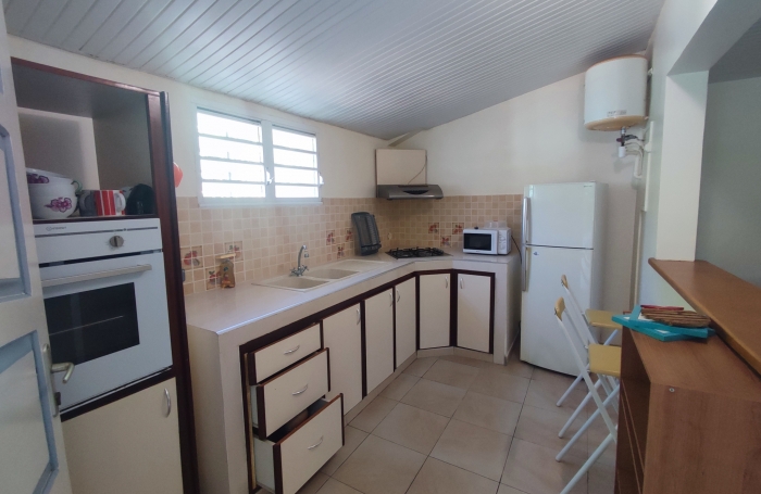 Charmant T3 meubl&eacute;- EAU et ELECTRICITE compris