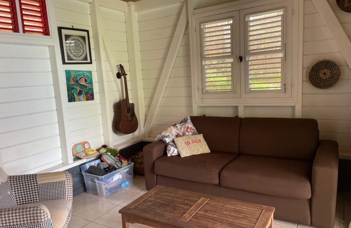 Jolie maison F3 au calme