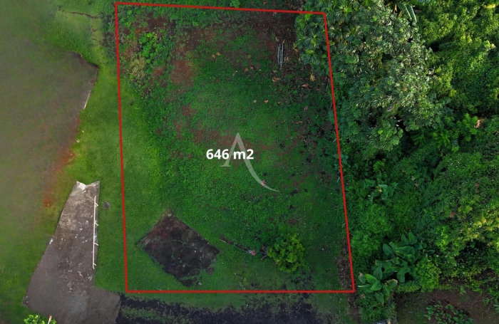 Vente Terrain 646m² Le Lamentin