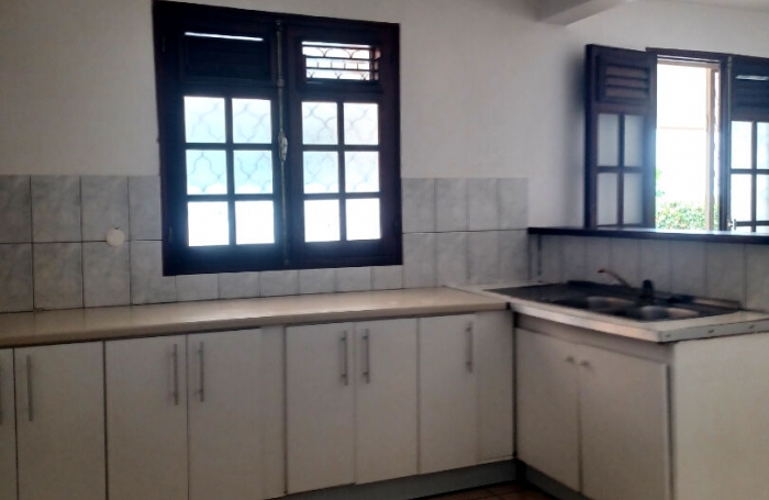 Location Appartement 70m&sup2; 3 pi&egrave;ces Saint-Joseph