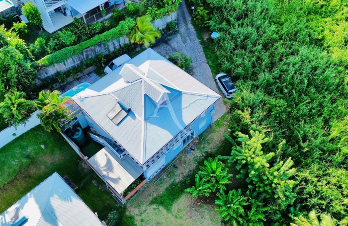 Vente Maison 228.4m&sup2; 9 pi&egrave;ces Le Robert