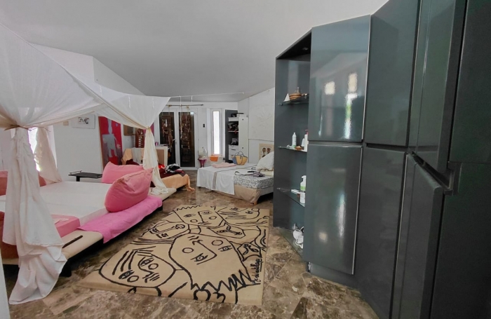 Villa d'architecte atypique, id&eacute;ale pour une grande famille - LE MARIN