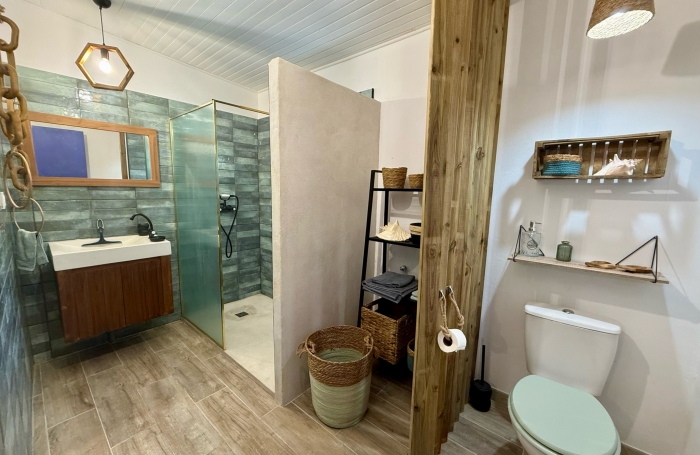 Jolie maison T4 r&eacute;nov&eacute;e - SAINTE-LUCE