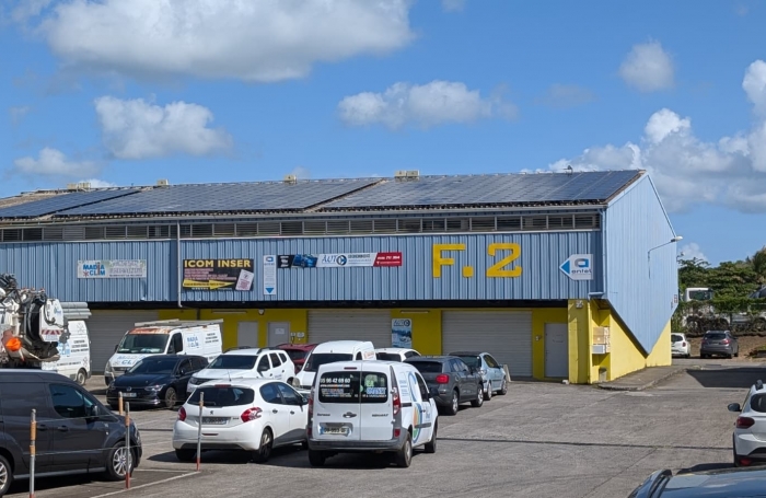 Location Local commercial 97200