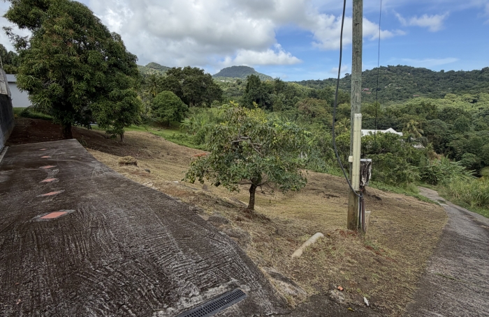 Terrain de 786m2 &agrave; acheter 96000 &euro; &agrave; Rivi&egrave;re-Pilote