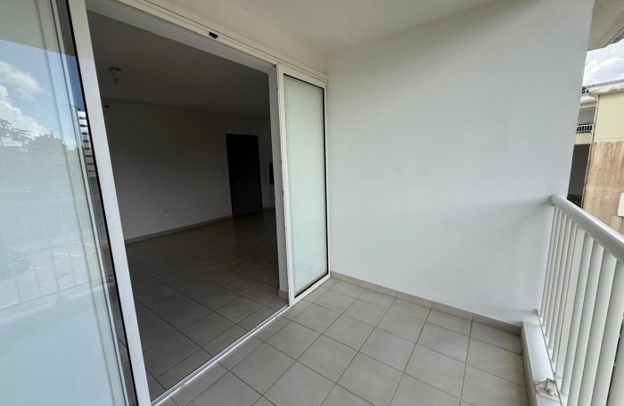 APPT T2 DERNIER ETAGE VUE DEGAGEE