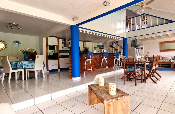 &Agrave; vendre : Magnifique maison familiale aux volumes g&eacute;n&eacute;reux, quartier r&eacute;sidentiel recherch&eacute; - SCHOELCHER