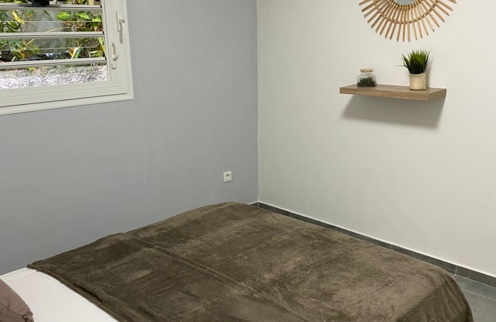 Appartement T2 enti&egrave;rement refait proche plage