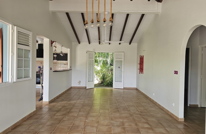 VILLA  T3 AVEC PISCINE + T2 INDEPENDANT