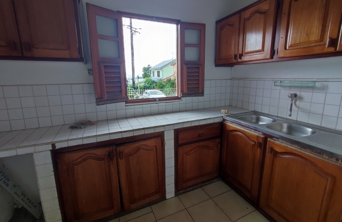 Maison de bourg &agrave; r&eacute;nover