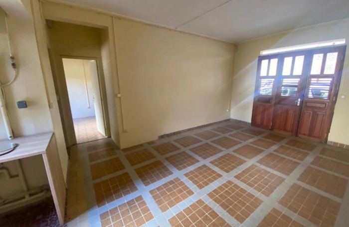 Location Appartement 40m&sup2; 2 pièces Fort de france