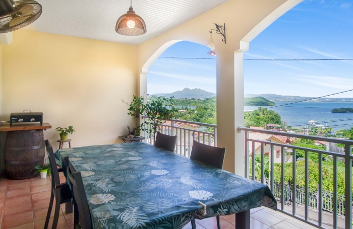 Grande maison F6+F2 avec vue mer et garage