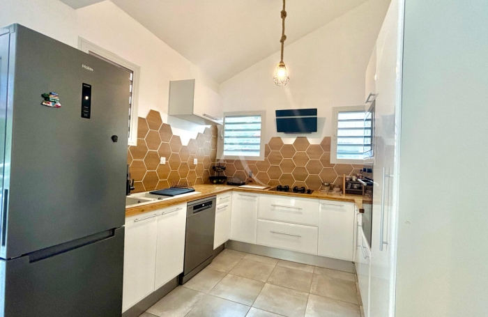 Vente Appartement 87.124m&sup2; 4 pi&egrave;ces Saint-Joseph