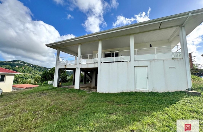 Vente Maison 155m&sup2; 3 pièces Le Lamentin