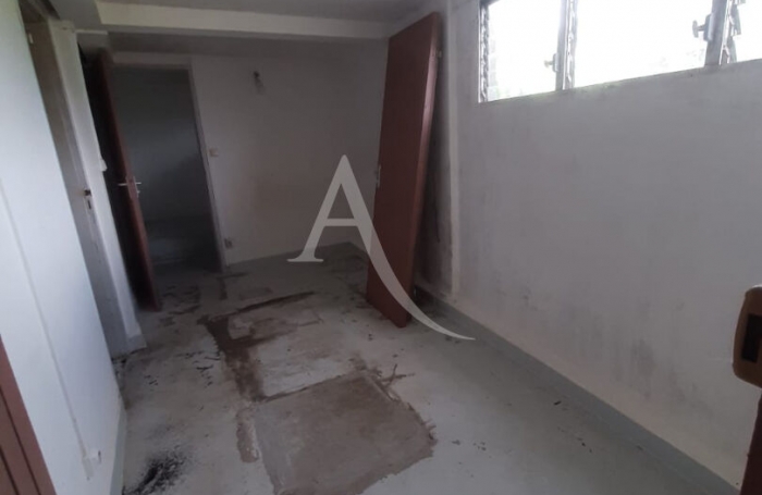 Vente Immeuble 210m&sup2; 9 pi&egrave;ces Fort de france