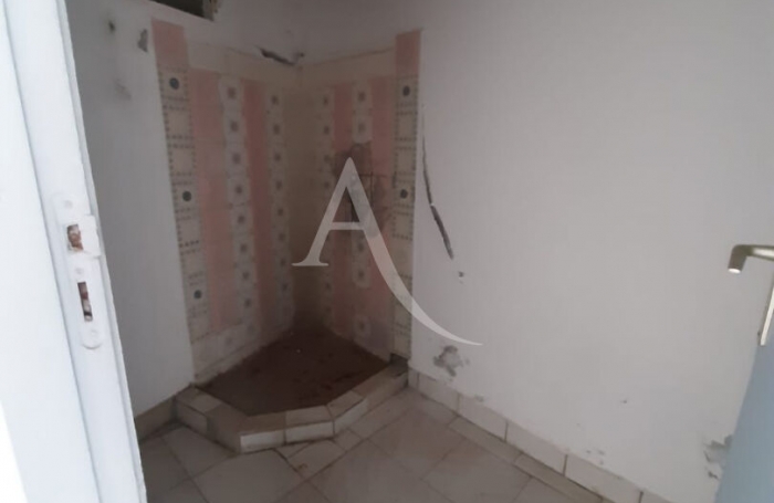 Vente Immeuble 210m&sup2; 9 pi&egrave;ces Fort de france