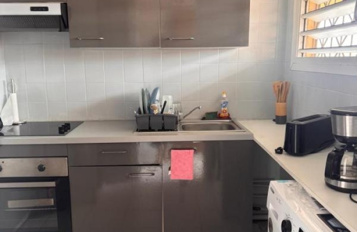 Vente Appartement 60.02m&sup2; 2 pièces Fort de france