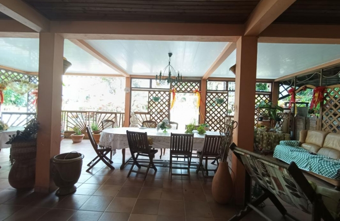 Vente Maison 207m&sup2; 6 pièces Rivi&egrave;re Sal&eacute;e