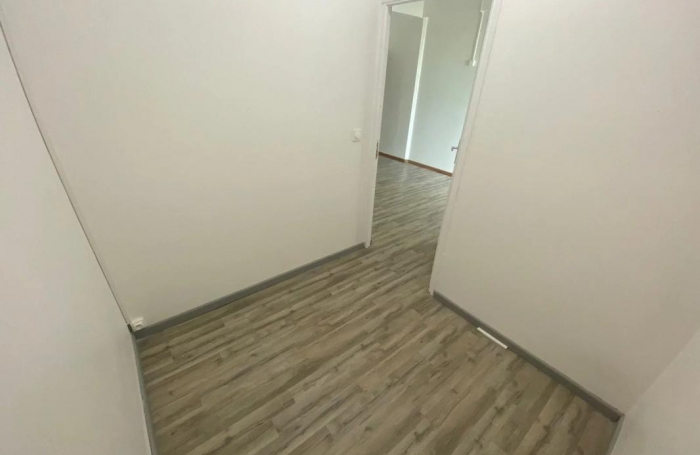 Vente Bureaux 40m&sup2; 3 pièces Le Lamentin