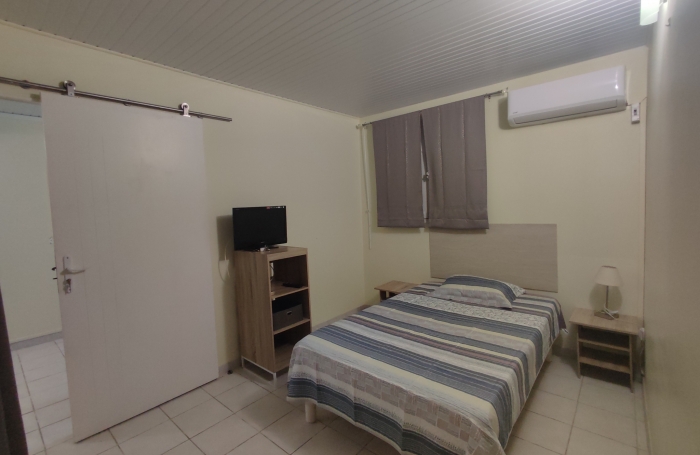 F2 meubl&eacute; avec terrasse BELLEVUE