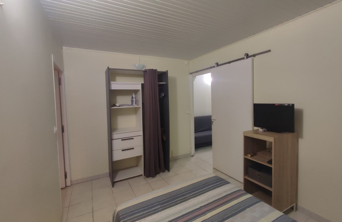 F2 meubl&eacute; avec terrasse BELLEVUE