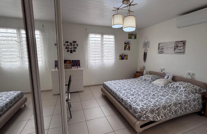 Vente Maison 129m&sup2; 5 pièces Saint-Esprit