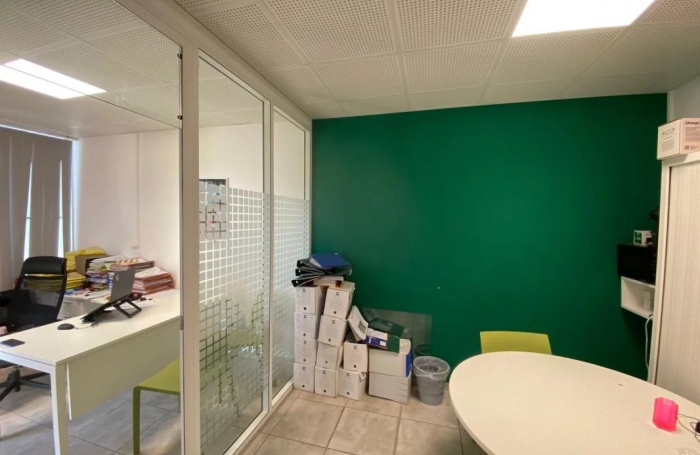 Location Bureaux 40m&sup2; 2 pièces Schoelcher