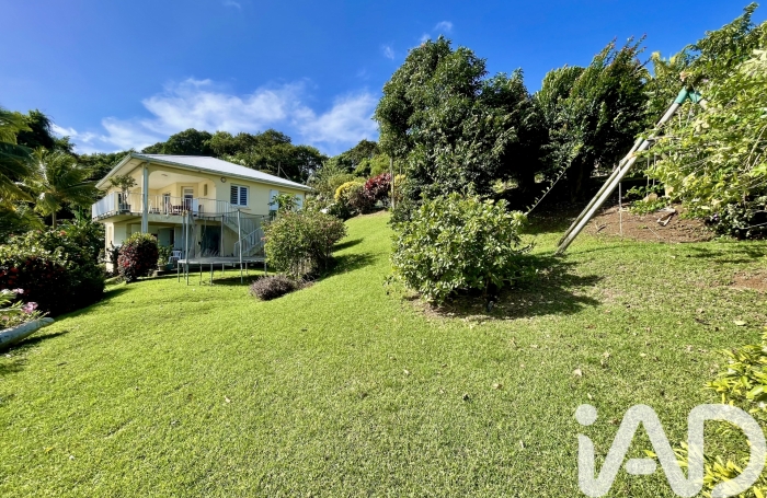 Vente Maison 97m&sup2; 5 pièces La Trinit&eacute;