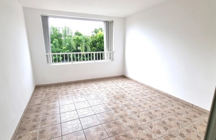 Location Appartement 97229