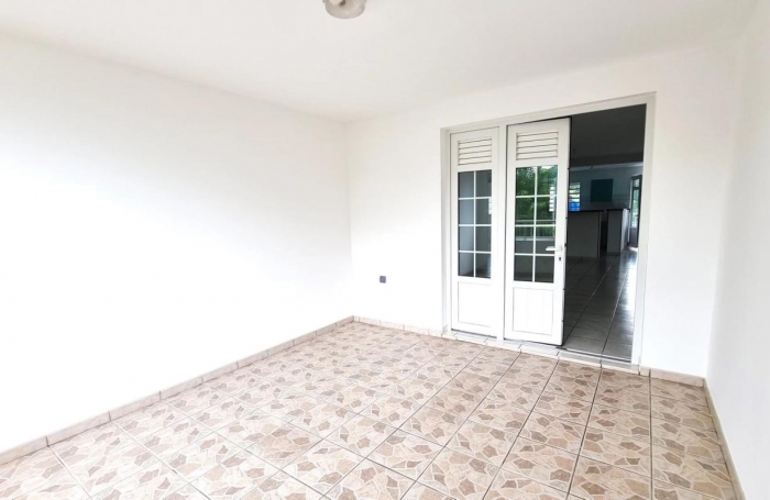 Location Appartement 87.4m&sup2; 3 pièces Les Trois Ilets