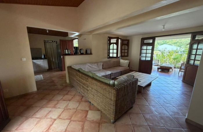 Vente Maison 109.4m&sup2; 4 pièces Rivi&egrave;re Sal&eacute;e