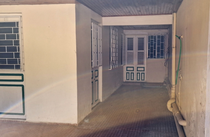 &Agrave; vendre   Maison T4 &agrave; 2 minutes &agrave; pied de la plage &agrave; CASE-PILOTE