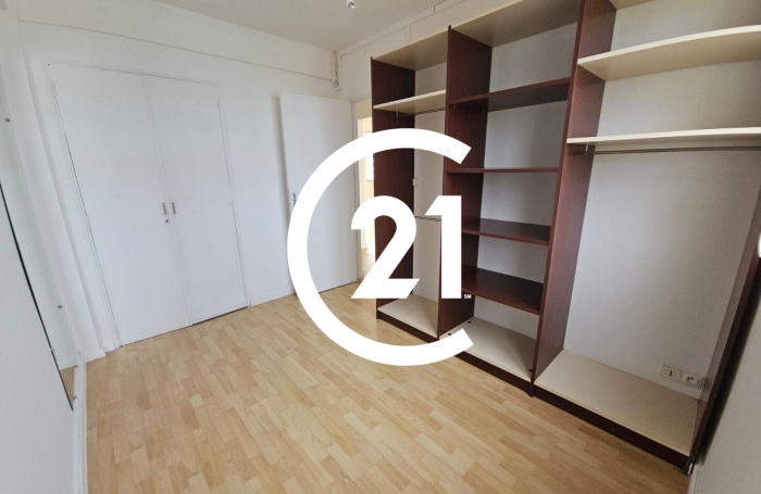 Location Appartement 65.96m&sup2; 4 pièces Fort de france