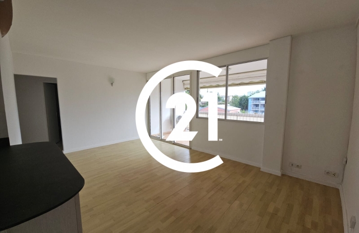 Location Appartement 65.96m&sup2; 4 pièces Fort de france