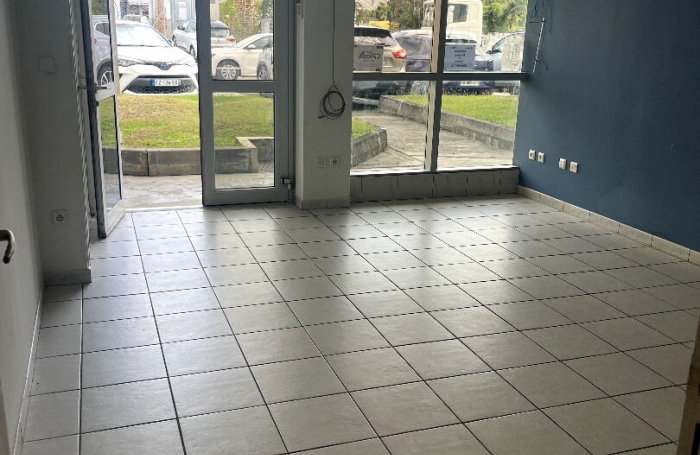 Location Bureaux 50m&sup2; Le Lamentin