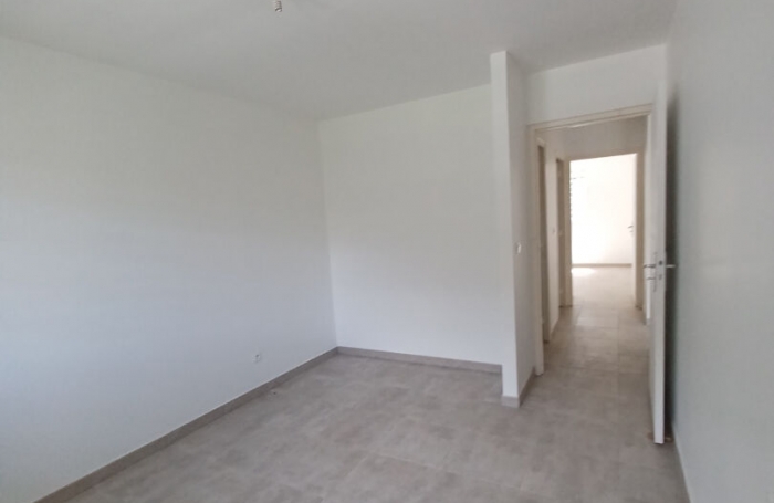 Location Appartement 59.2m&sup2; 3 pi&egrave;ces Case-Pilote
