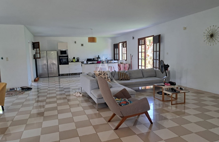 Vente Maison 208.81m&sup2; 5 pi&egrave;ces La Trinit&eacute;