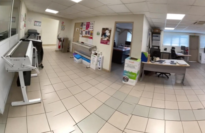 Location Bureaux 430m&sup2; Ducos