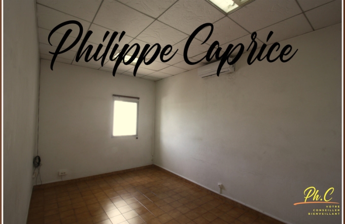 Location Bureaux 65m&sup2; 5 pièces Ducos