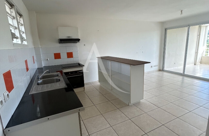 Vente Appartement 64.88m&sup2; 3 pi&egrave;ces Ducos