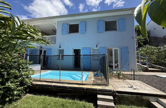 Villa T5 comprenant T2 ind&eacute;pendant
