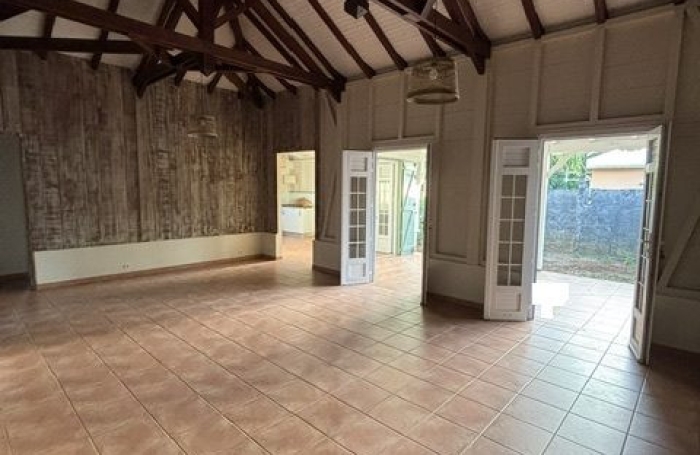 Location Maison 109.00m&sup2; 5 pièces Le Fran&ccedil;ois