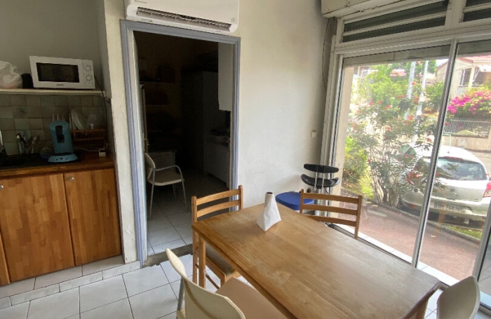Location Local commercial 40m&sup2; Ducos