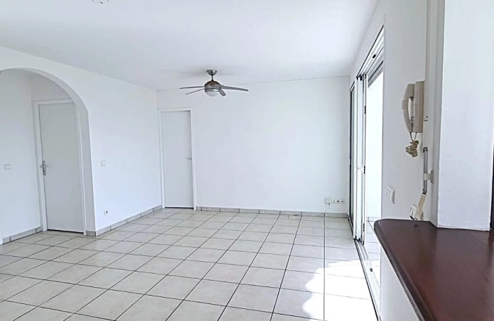 Vente Appartement 51.15m&sup2; 3 pièces Fort de france